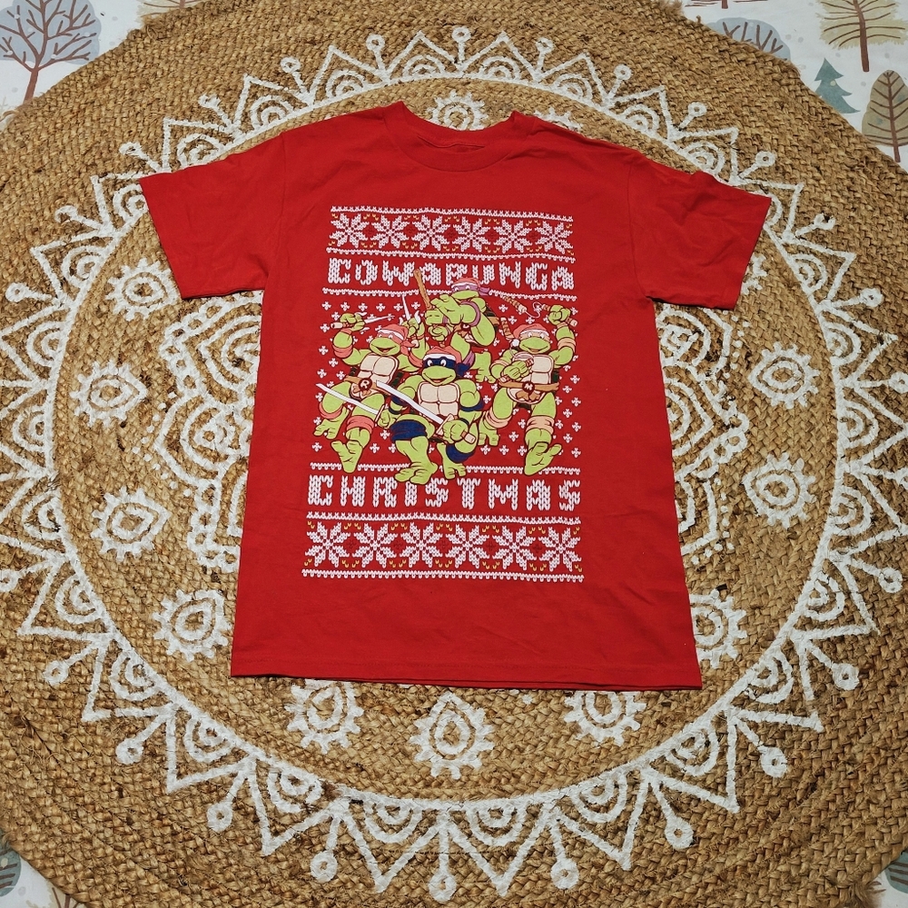 NWOT Ninja Turtle Red Cowabunga Christmas T-Shirt
